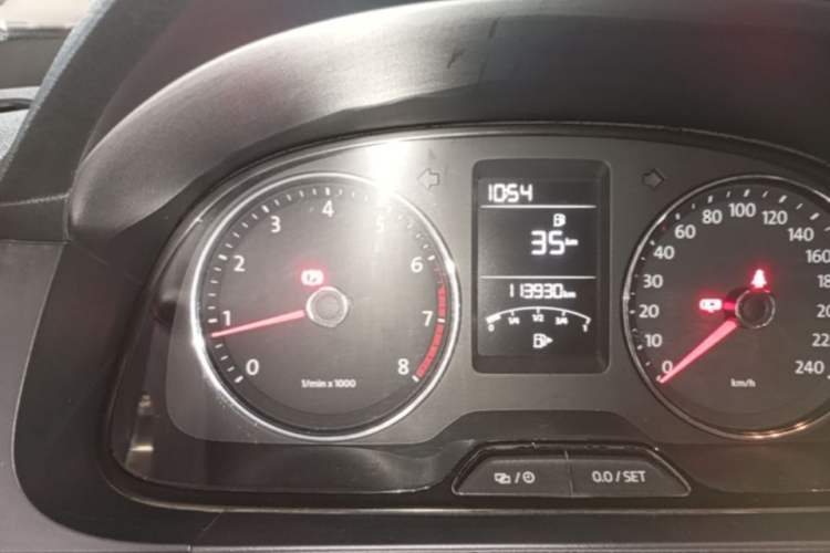 Used Volkswagen Lavida 2013 Restyled Classic 1.6L Manual Comfort Edition Instrument Cluster
