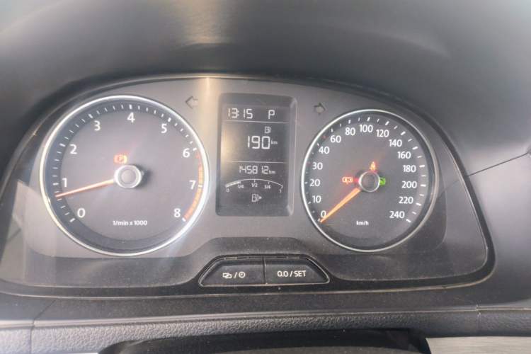 Used Volkswagen Lavida 2013 Restyled Classic 1.6L Automatic Comfort Edition Instrument Cluster
