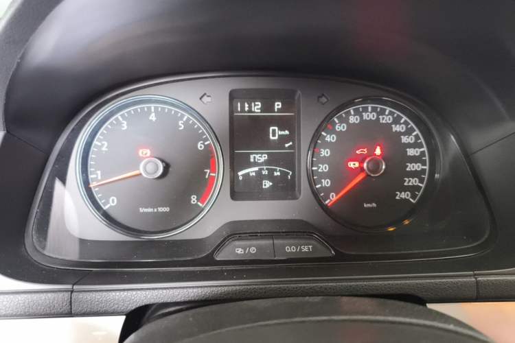 Used Volkswagen Lavida 2013 Revised Classic 1.6L Automatic Fashion Edition Instrument Cluster