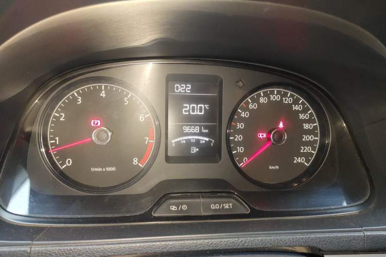 Used Volkswagen Lavida 2013 Revised Classic 1.6L Manual Fashion Edition Instrument Cluster