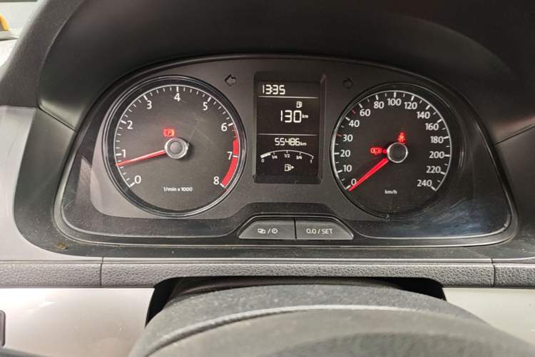 Used Volkswagen Lavida 2013 Revised Classic 1.6L Manual Fashion Edition Instrument Cluster