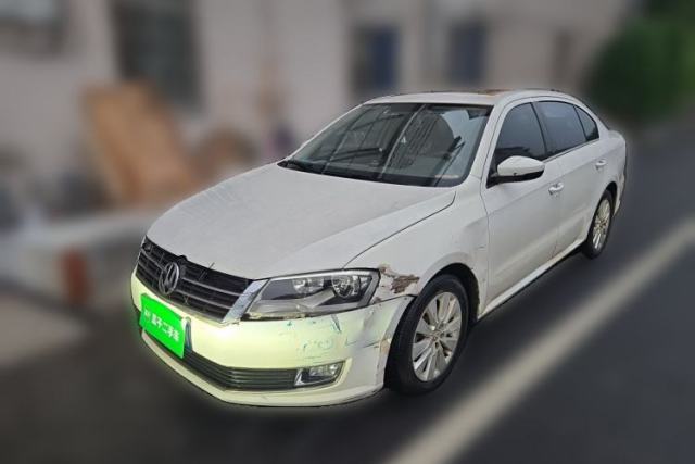 Used Volkswagen Lavida 2013 Restyled Classic 1.6L Manual Comfort Edition