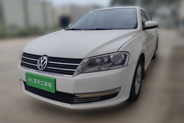 Used Volkswagen Lavida 2013 Revised Classic 1.6L Manual Fashion Edition Guazi used car, China used car export, Used car for sale, Used cars, Cheapest cars for sale