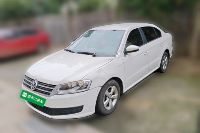 Used Volkswagen Lavida 2013 Revised Classic 1.6L Automatic Fashion Edition
