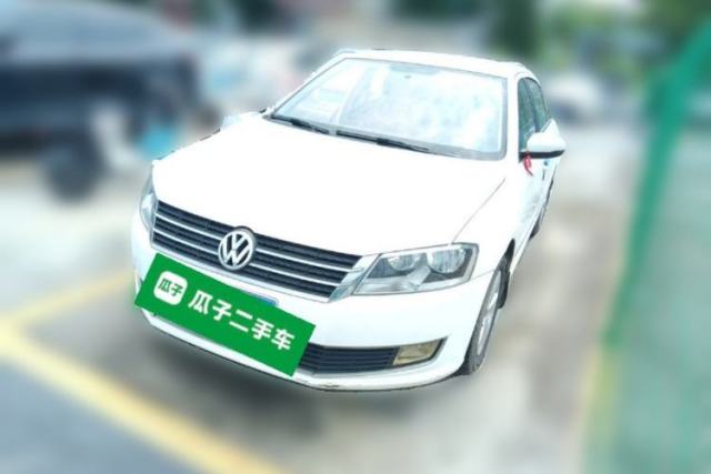 Used Volkswagen Lavida 2013 Revised Classic 1.6L Automatic Fashion Edition