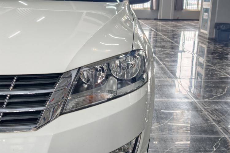 Used Volkswagen Lavida 2013 Restyled Classic 1.6L Automatic Comfort Edition Left Front Headlight