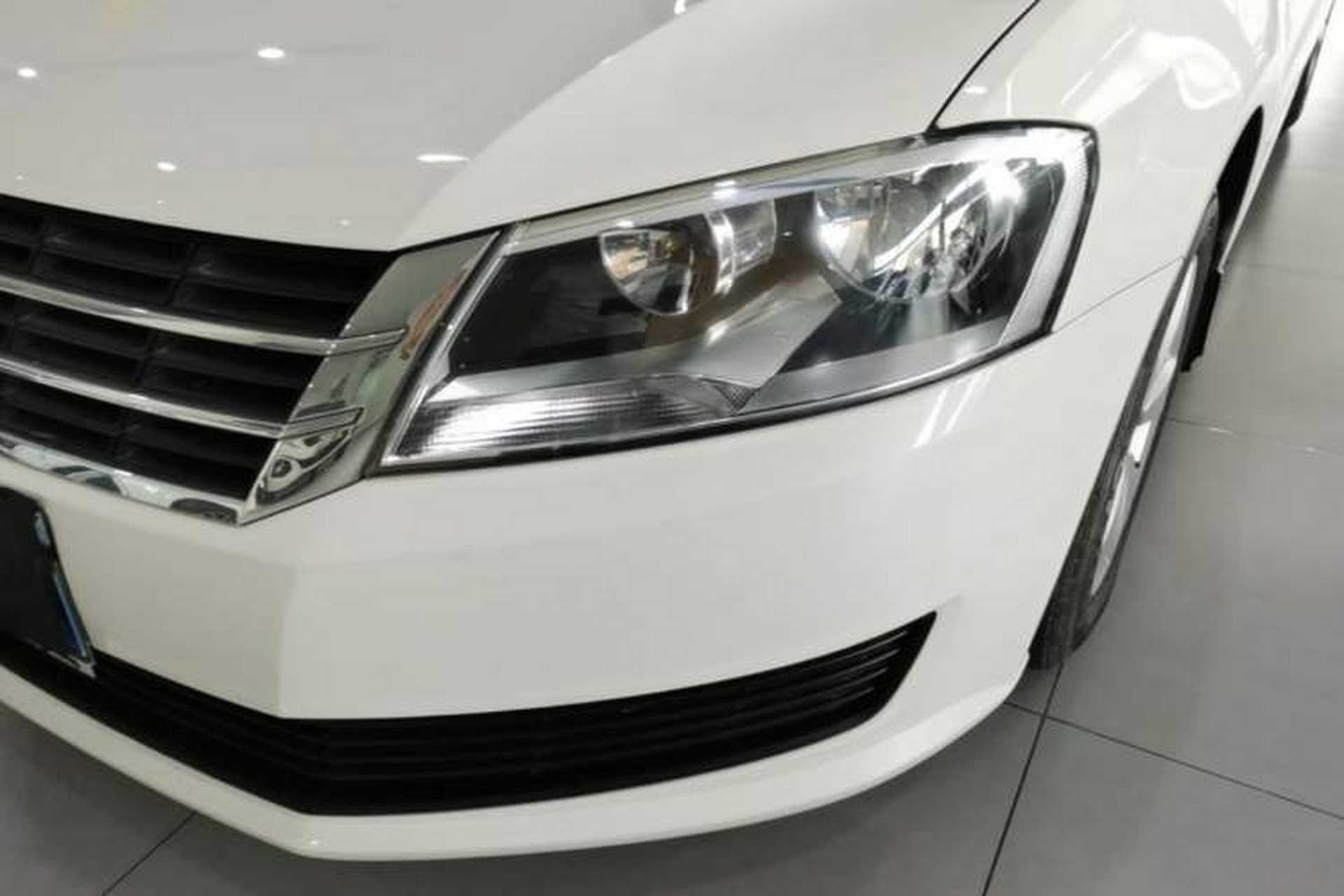 Used Volkswagen Lavida 2013 Revised Classic 1.6L Automatic Fashion Edition Left Front Headlight