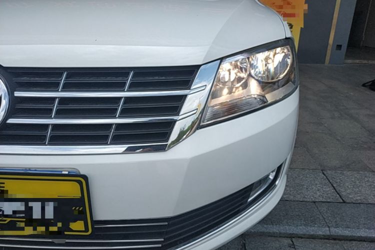 Used Volkswagen Lavida 2013 Revised Version 1.4 TSI DSG Comfort Edition Left Front Headlight