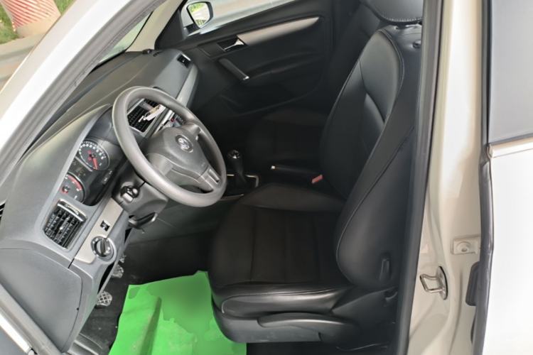 Used Volkswagen Lavida 2013 Restyled Classic 1.6L Manual Comfort Edition Left Front Seat