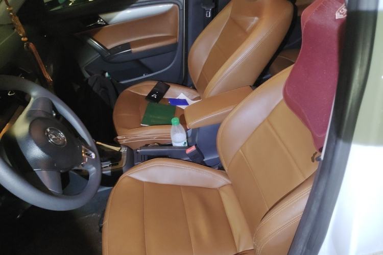 Used Volkswagen Lavida 2013 Revised Classic 1.6L Automatic Fashion Edition Left Front Seat
