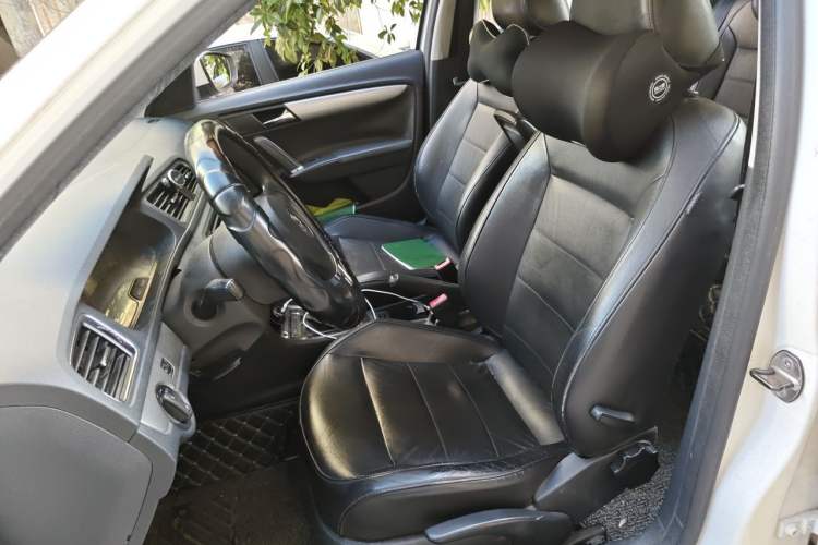 Used Volkswagen Lavida 2013 Restyled Classic 1.6L Manual Comfort Edition Left Front Seat