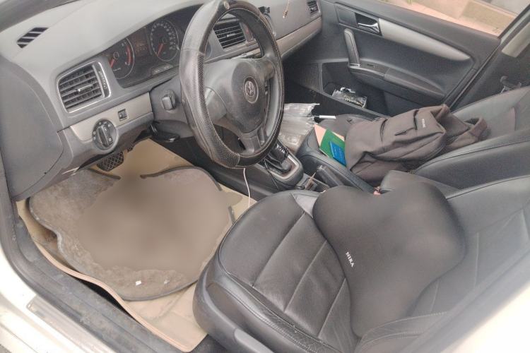 Used Volkswagen Lavida 2013 Revised Version 1.4 TSI DSG Comfort Edition Left Front Seat