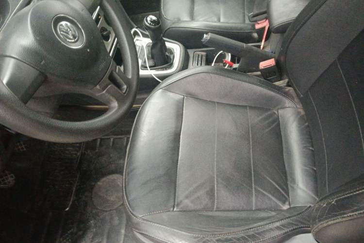 Used Volkswagen Lavida 2013 Restyled Classic 1.6L Manual Comfort Edition Left Front Seat