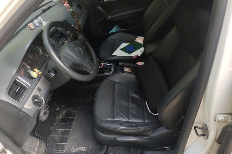 Used Volkswagen Lavida 2013 1.4TSI DSG Comfort Edition Left Front Seat