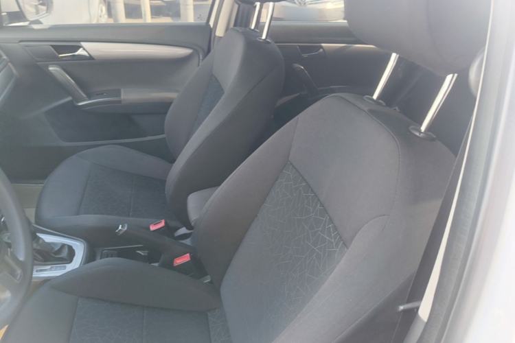 Used Volkswagen Lavida 2013 Revised Classic 1.6L Automatic Fashion Edition Left Front Seat