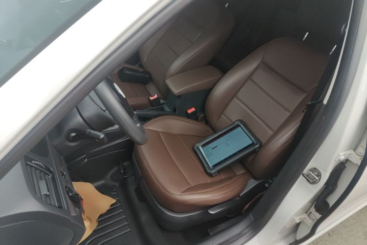 Used Volkswagen Lavida 2013 Revised Classic 1.6L Automatic Fashion Edition Left Front Seat