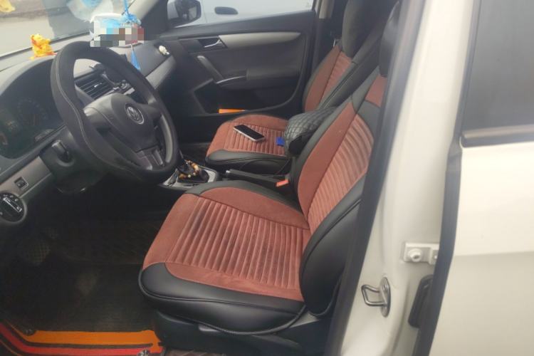 Used Volkswagen Lavida 2013 Revised Classic 1.6L Automatic Fashion Edition Left Front Seat