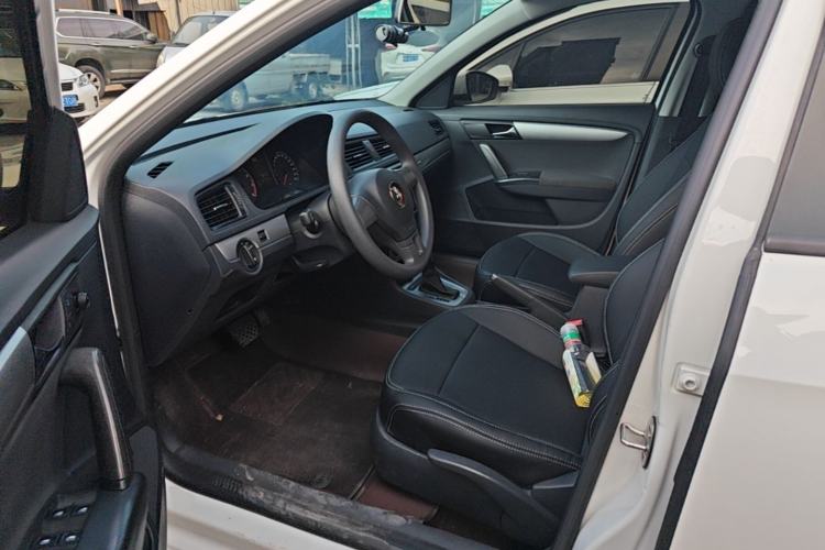 Used Volkswagen Lavida 2013 Revised Classic 1.6L Automatic Fashion Edition Left Front Seat