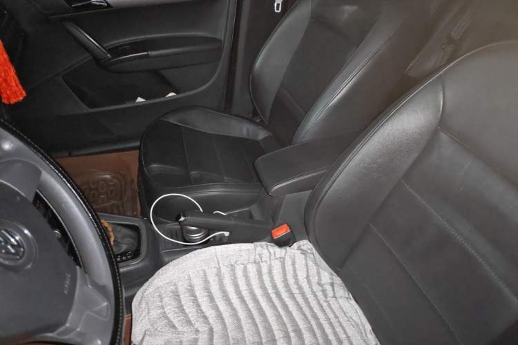 Used Volkswagen Lavida 2013 Restyled Classic 1.6L Automatic Comfort Edition Left Front Seat