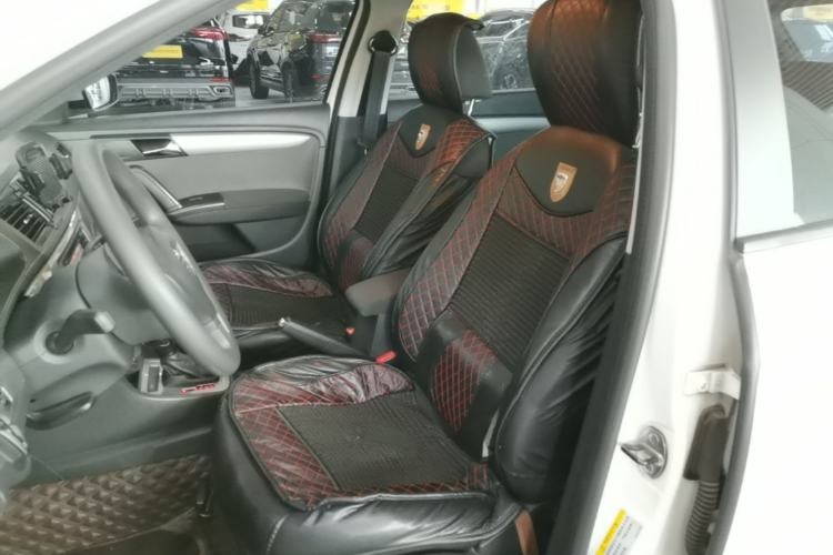 Used Volkswagen Lavida 2013 Revised Classic 1.6L Automatic Fashion Edition Left Front Seat