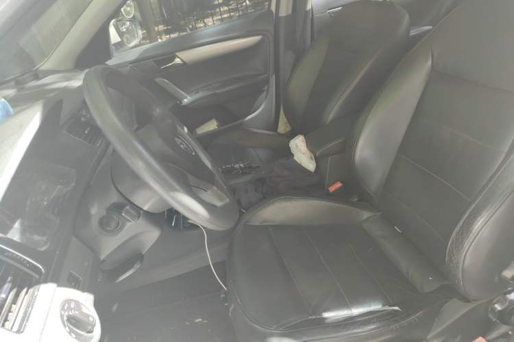 Used Volkswagen Lavida 2013 Restyled Classic 1.6L Automatic Comfort Edition Left Front Seat