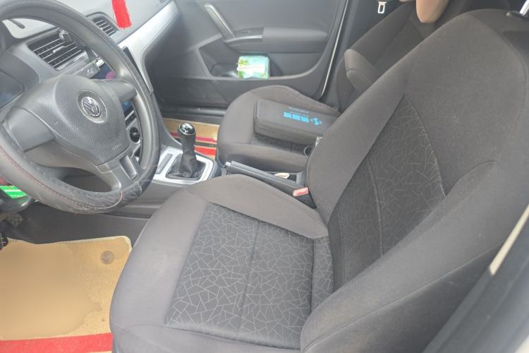 Used Volkswagen Lavida 2013 Revised Classic 1.6L Manual Fashion Edition Left Front Seat