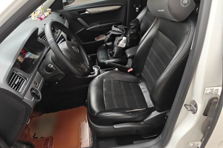 Used Volkswagen Lavida 2013 Revised Classic 1.6L Manual Fashion Edition Left Front Seat
