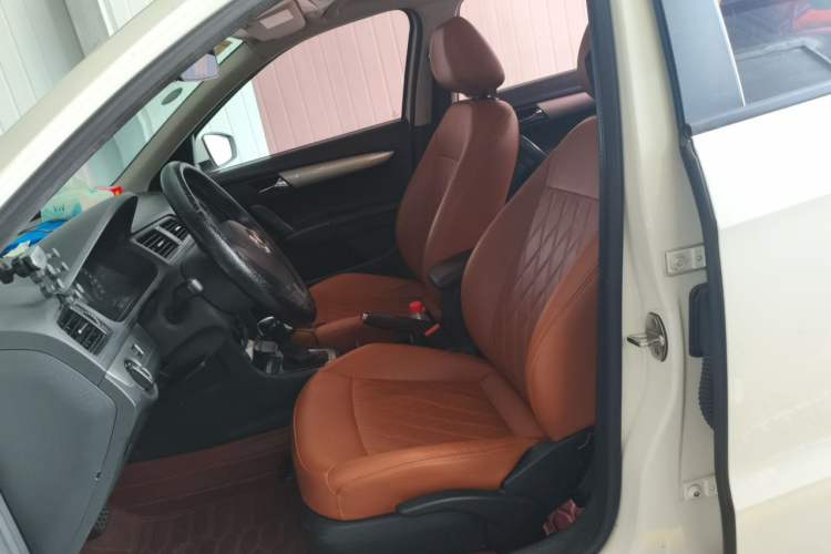 Used Volkswagen Lavida 2013 Revised Classic 1.6L Automatic Fashion Edition Left Front Seat