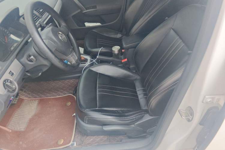 Used Volkswagen Lavida 2013 Revised Classic 1.6L Automatic Fashion Edition Left Front Seat