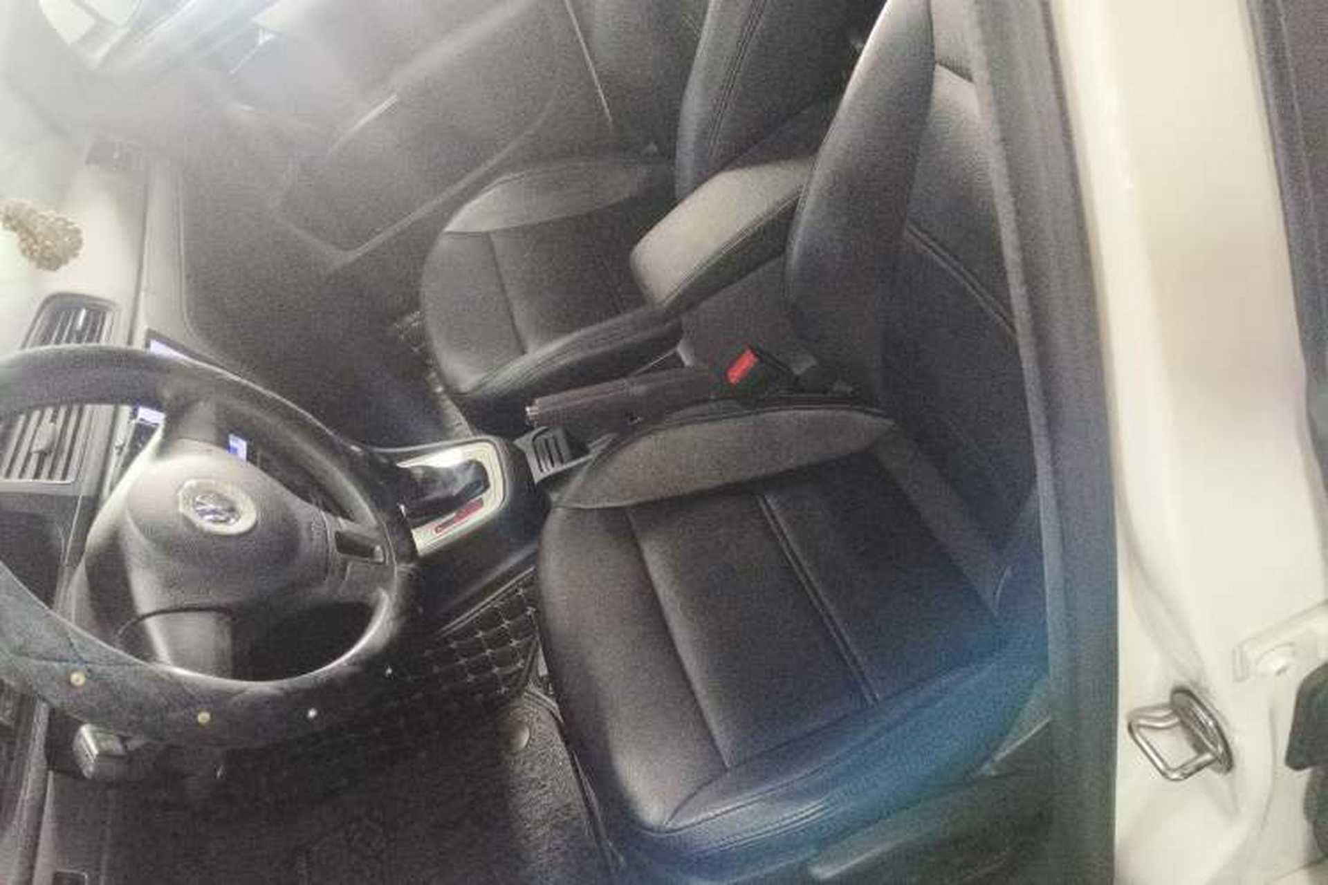 Used Volkswagen Lavida 2013 Revised Classic 1.6L Automatic Fashion Edition Left Front Seat
