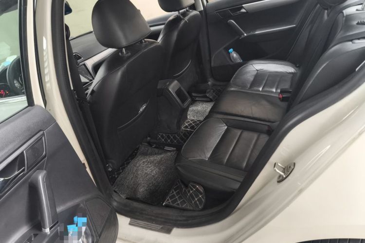 Used Volkswagen Lavida 2013 Restyled Classic 1.6L Manual Comfort Edition Left Rear Seat