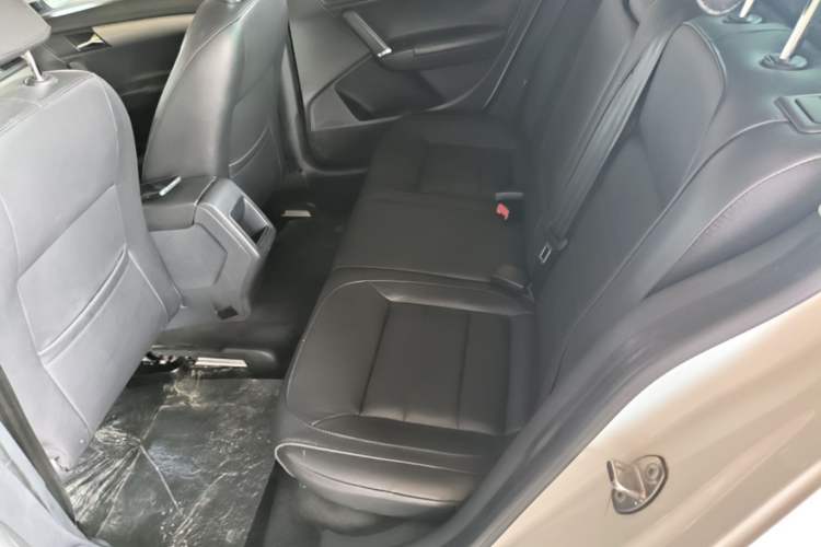 Used Volkswagen Lavida 2013 Restyled Classic 1.6L Manual Comfort Edition Left Rear Seat