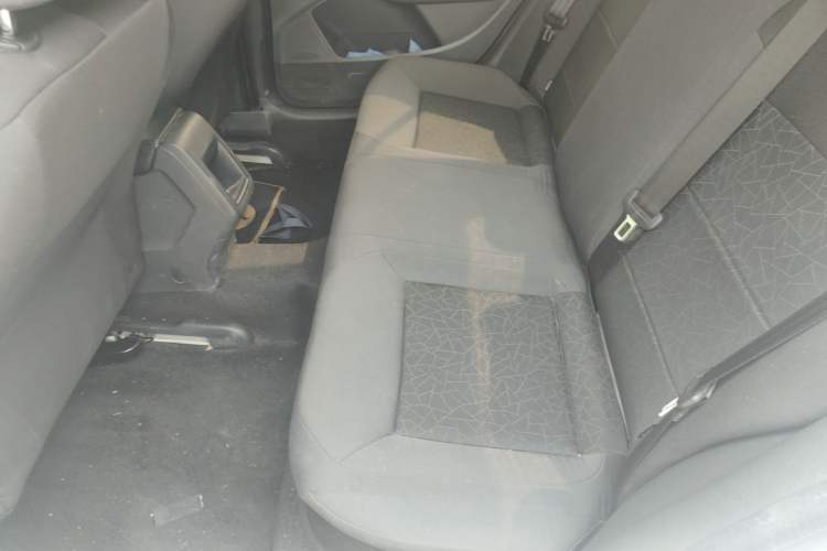 Used Volkswagen Lavida 2013 1.6L Manual Fashion Edition Left Rear Seat