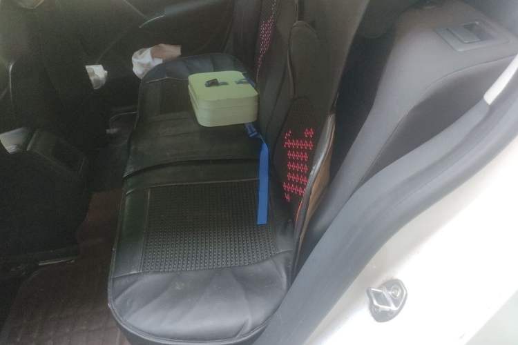 Used Volkswagen Lavida 2013 Revised Classic 1.6L Automatic Fashion Edition Left Rear Seat