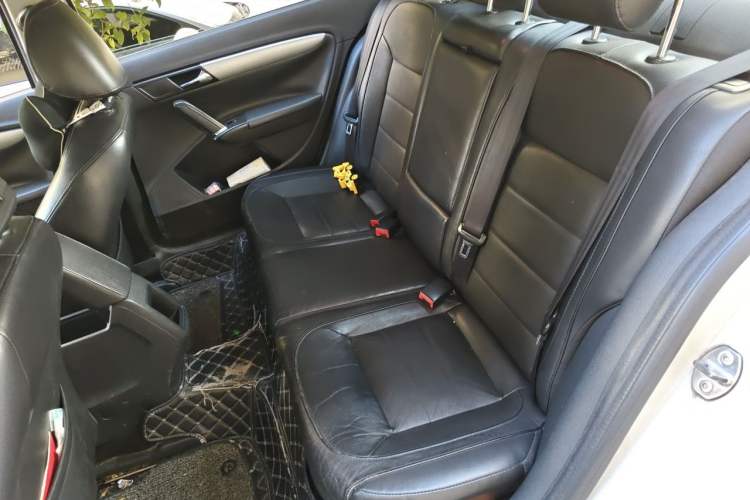 Used Volkswagen Lavida 2013 Restyled Classic 1.6L Manual Comfort Edition Left Rear Seat