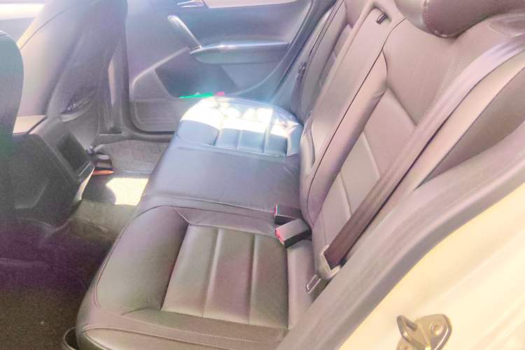 Used Volkswagen Lavida 2013 1.4TSI DSG Comfort Edition Left Rear Seat