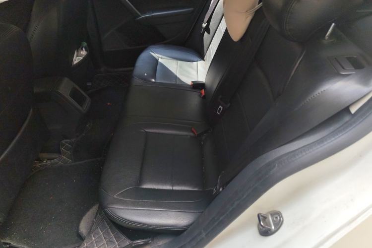 Used Volkswagen Lavida 2013 Revised Classic 1.6L Automatic Fashion Edition Left Rear Seat