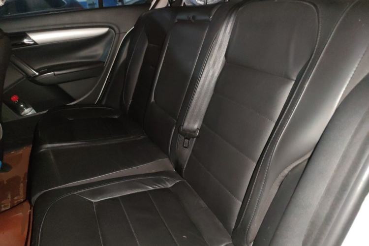 Used Volkswagen Lavida 2013 Revised Version 1.4 TSI Manual Comfort Edition Left Rear Seat