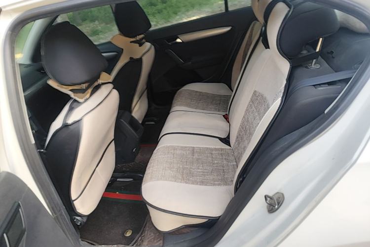 Used Volkswagen Lavida 2013 Revised Classic 1.6L Automatic Fashion Edition Left Rear Seat