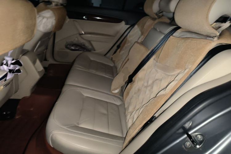 Used Volkswagen Lavida 2013 Revised Version 1.4 TSI DSG Comfort Edition Left Rear Seat