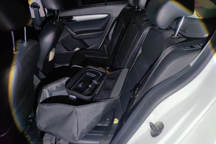 Used Volkswagen Lavida 2013 Revised Version 1.4 TSI DSG Comfort Edition Left Rear Seat