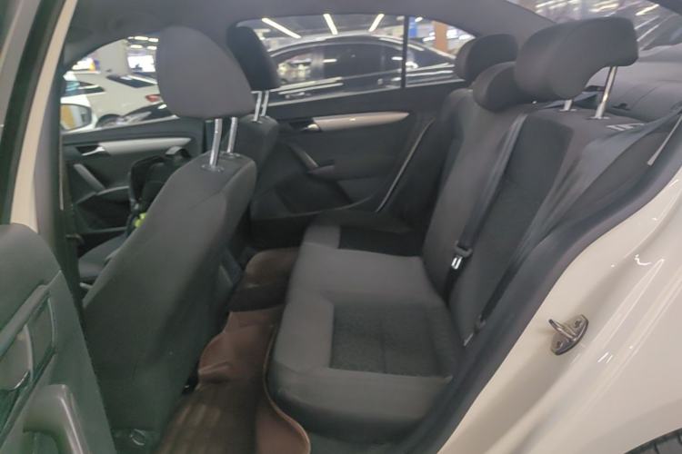Used Volkswagen Lavida 2013 Revised Classic 1.6L Automatic Fashion Edition Left Rear Seat