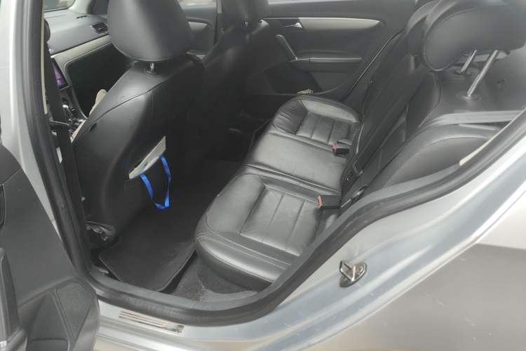 Used Volkswagen Lavida 2013 1.4TSI DSG Comfort Edition Left Rear Seat