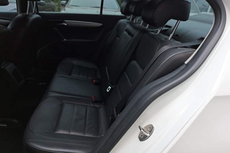 Used Volkswagen Lavida 2013 Restyled Classic 1.6L Automatic Comfort Edition Left Rear Seat
