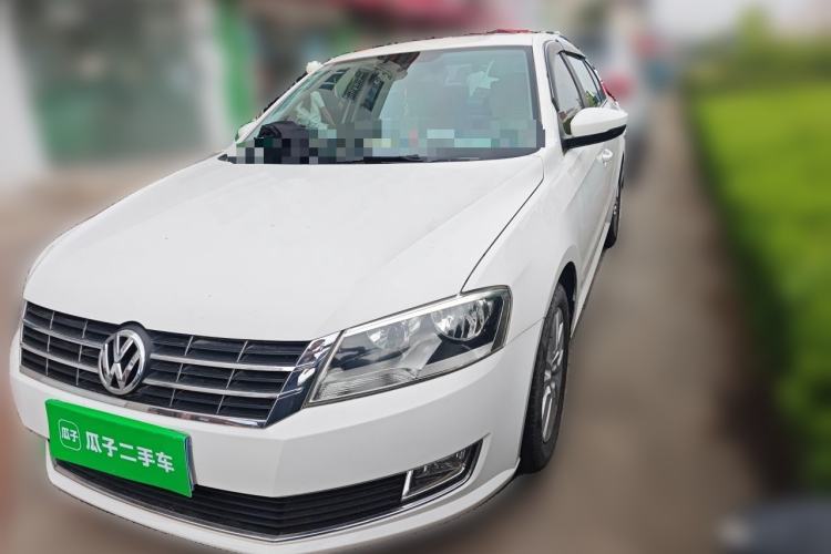 Volkswagen Lavida 2013 Restyled Classic 1.6L Manual Comfort Edition с пробегом Guazi used car, China used car export, Used car for sale, Used cars, Cheapest cars for sale