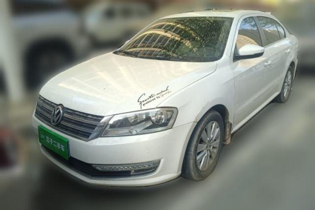 Used Volkswagen Lavida 2013 1.6L Manual Comfort Edition