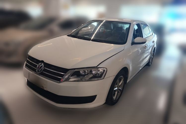 Used Volkswagen Lavida 2013 Revised Classic 1.6L Manual Fashion Edition Guazi used car, China used car export, Used car for sale, Used cars, Cheapest cars for sale