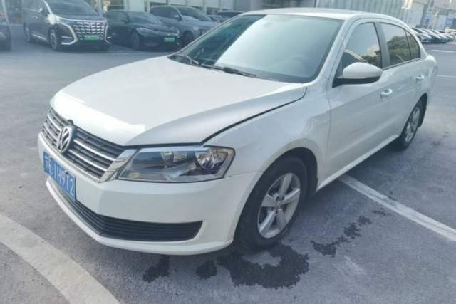 Used Volkswagen Lavida 2013 Revised Classic 1.6L Automatic Fashion Edition