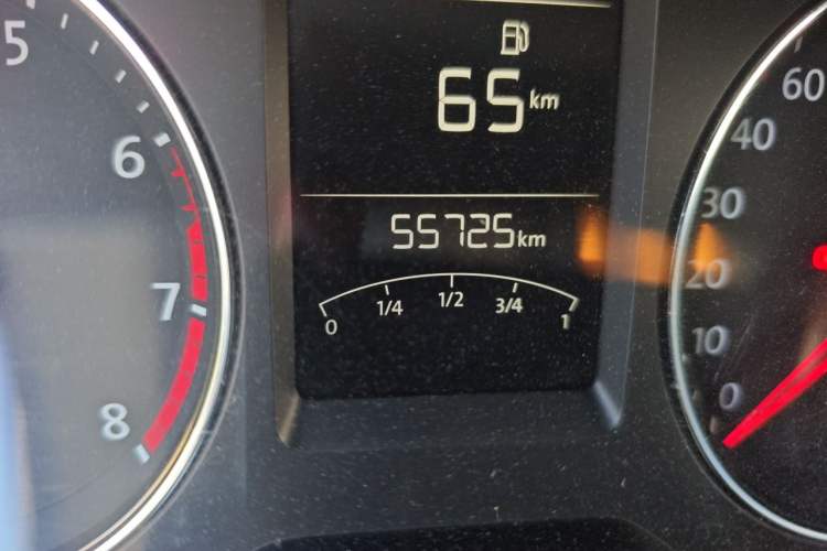 Used Volkswagen Lavida 2013 Restyled Classic 1.6L Automatic Comfort Edition Odometer Close Up