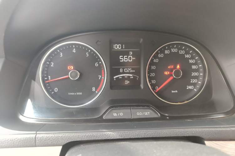 Used Volkswagen Lavida 2013 Restyled Classic 1.6L Manual Comfort Edition Odometer Close Up